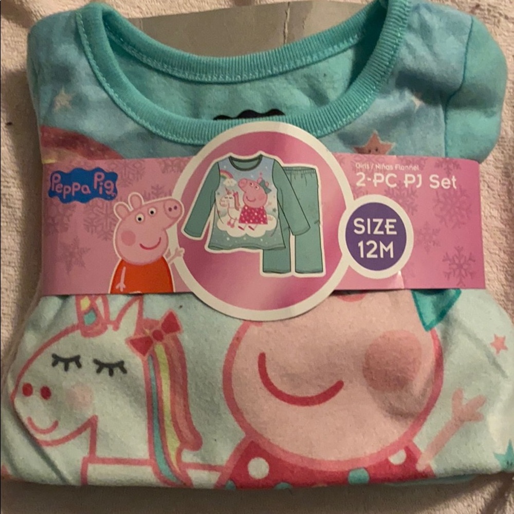 Never worn Peppa pig pj set
